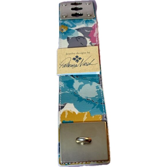 Patricia Nash 1st Bloom Floral Leather Pattern Triple Turn Lock Cuff Bracelet - Picture 3 of 7